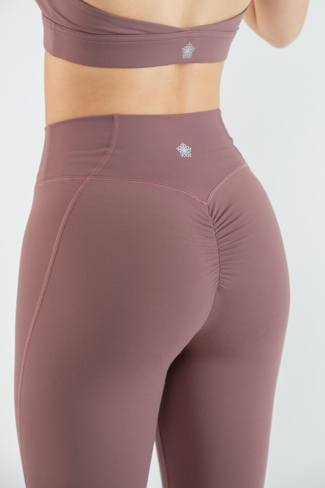 Scrunch Leggings - Coconut Shell